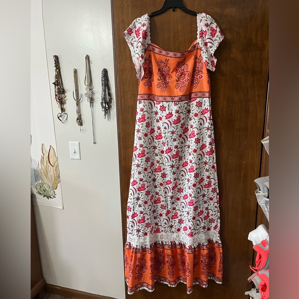 Never worn unique maxi dress
